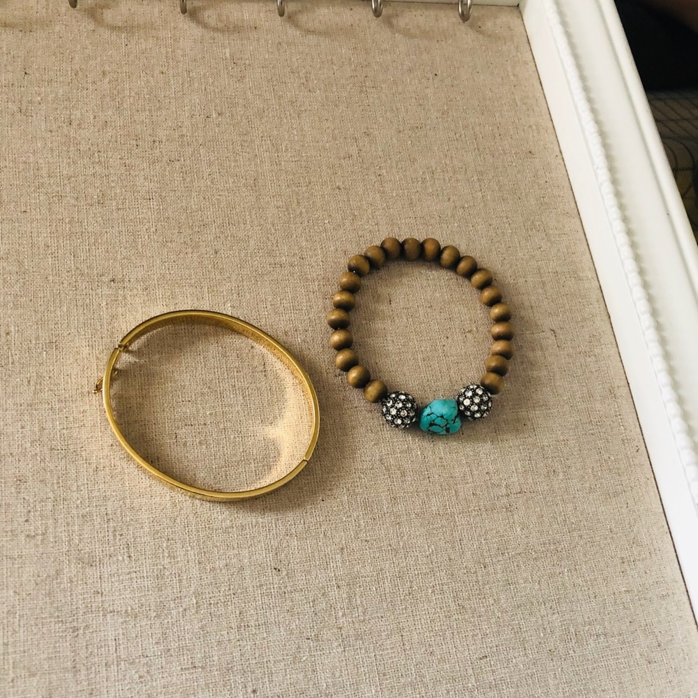 Bracelet
